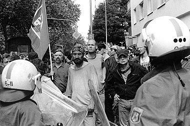 Offensiv (Euromarsch, K&ouml;ln, 1999)