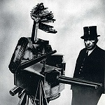John Heartfield - Die Kunst ist tot John Heartfield - Die Kunst ist tot